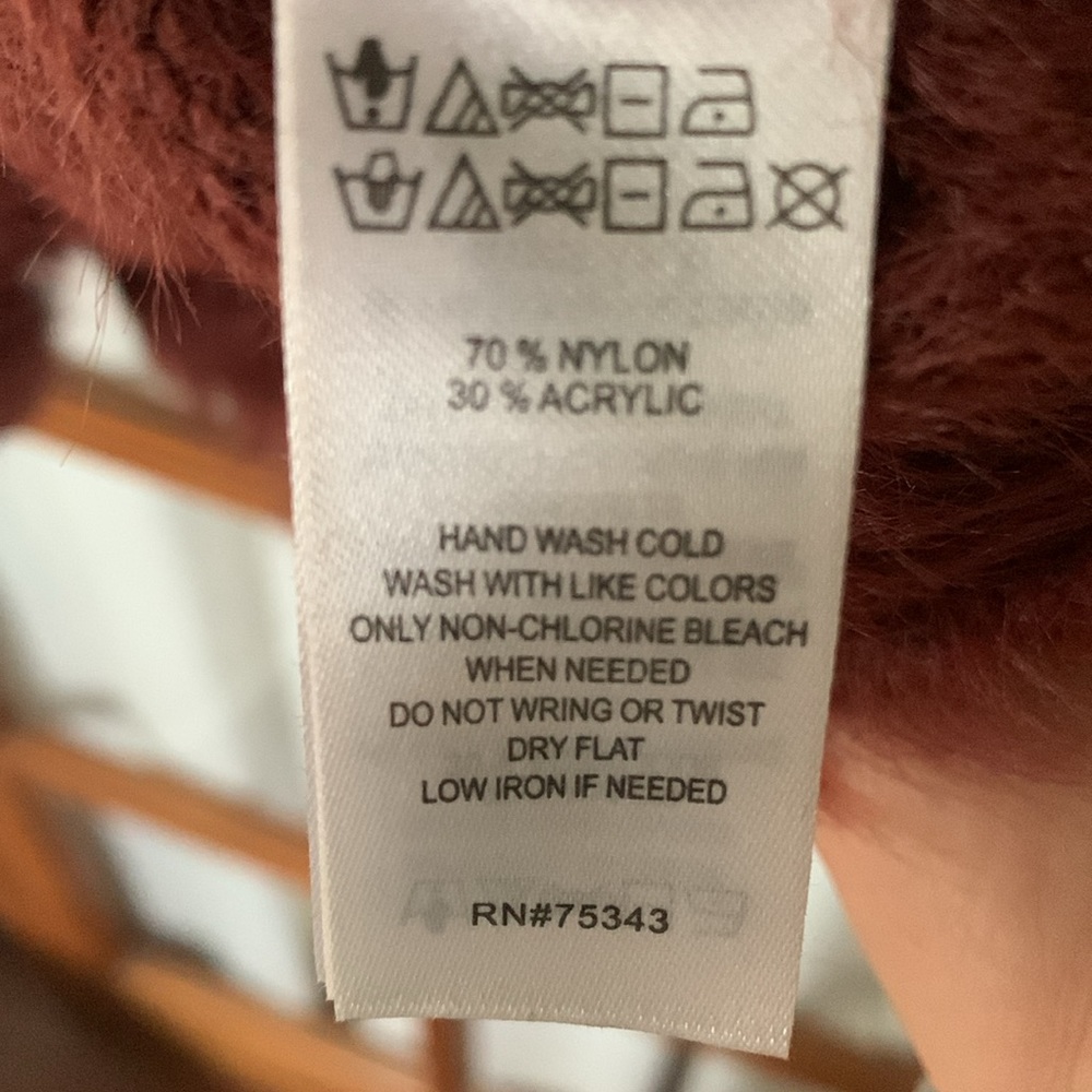 Rust Sweater M - Picture 4 of 4
